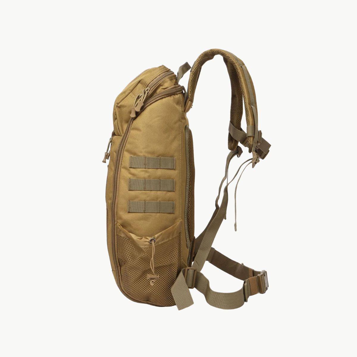 Sac de randonnee tactique kaki vue laterale